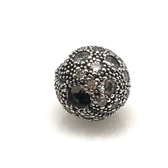 Pandora Cosmic Star Clip Charm - Picture 2 of 5